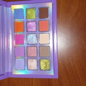 The Escape Pod by Kaleidos Cosmetics